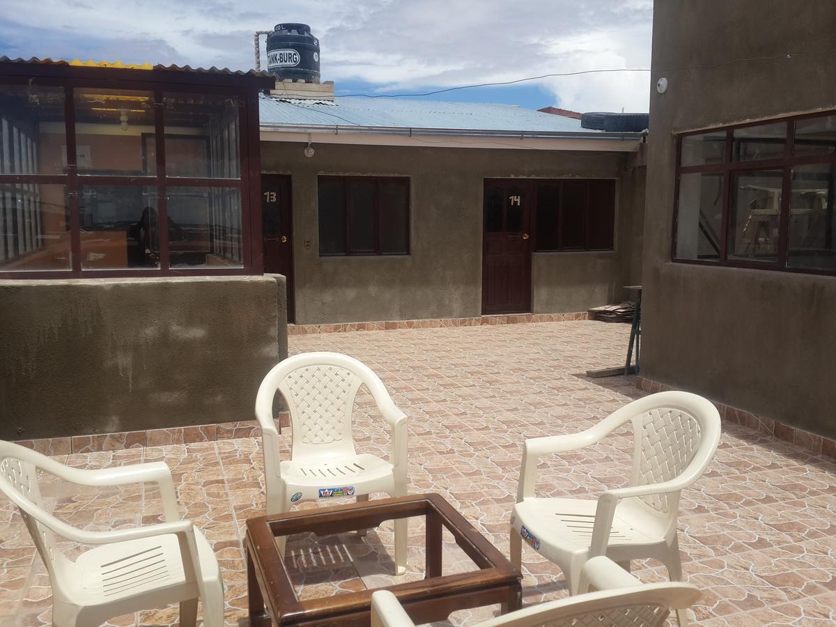 Hotel Aguilar Uyuni Exterior photo