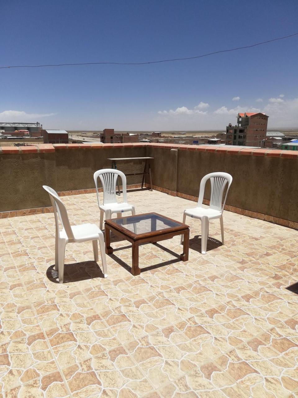 Hotel Aguilar Uyuni Exterior photo